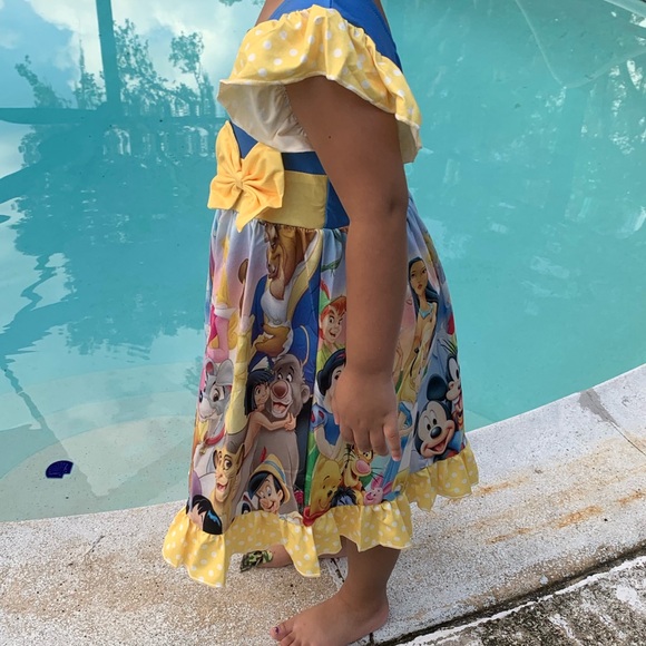 Disney Boutique Style Dress yellow Mickey Minnie - Picture 6 of 9